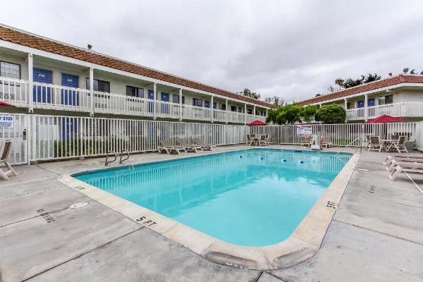 Motel 6-Salinas, CA - North Monterey Area image 20